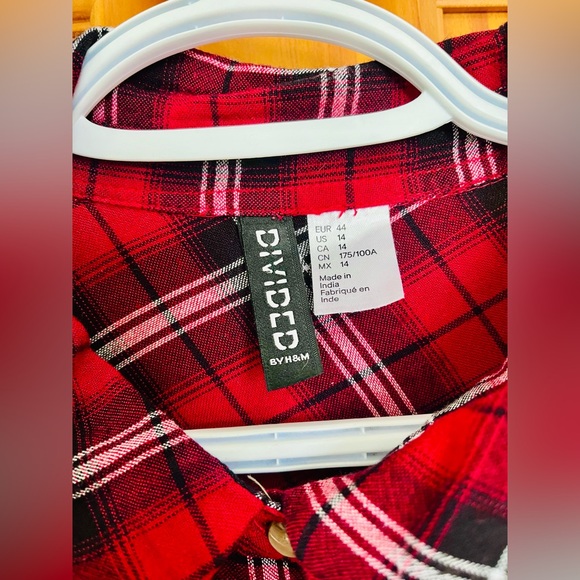H&M Divided Red Plaid Shirt Dress, US 14 - Picture 3 of 5